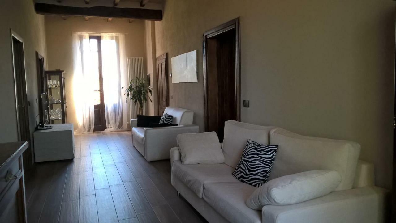 Villanova sull'Arda L'Albero Della Gioia B&B 외부 사진